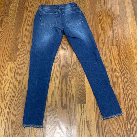 Muselooks Ergo Skinny Asymmetrical Raw Edge Jeans - Picture 2 of 4